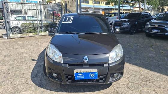 RENAULT SANDERO 1.0 EXPRESSION 16V FLEX 4P MANUAL